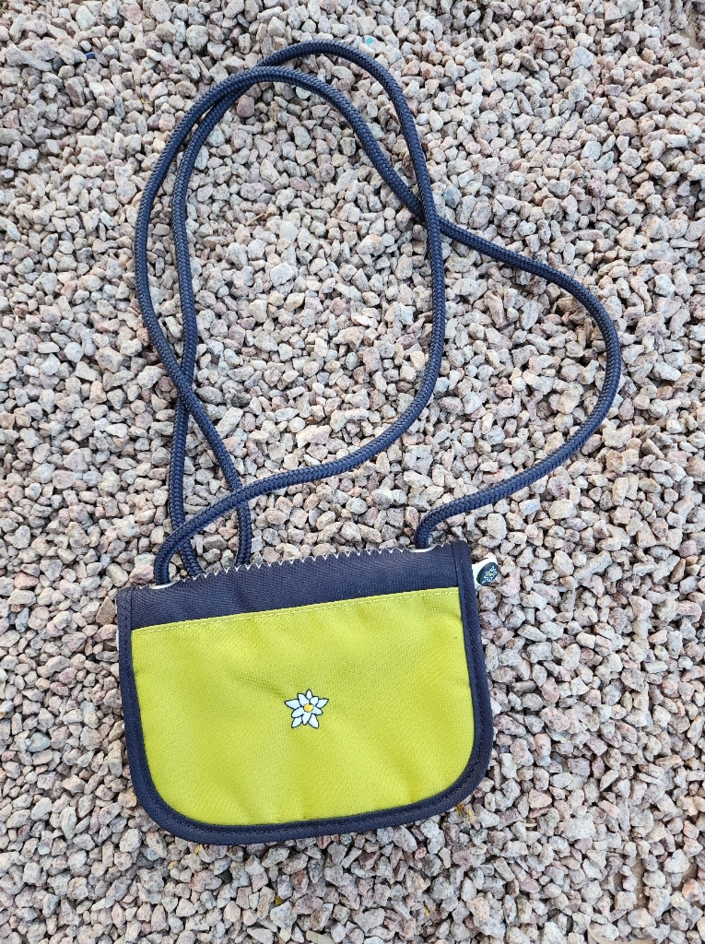 Small Sherpani Lime Green and Black Crossbody Purse